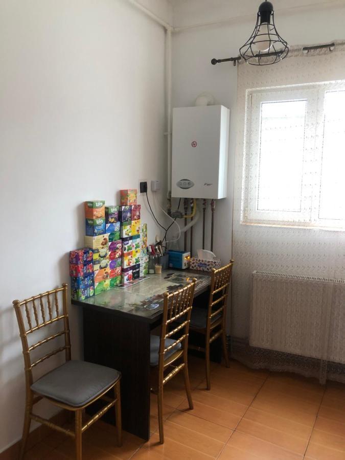 Apartament Basak 2 Appartement Deva Buitenkant foto